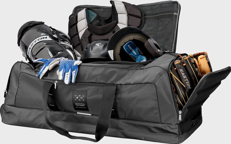 EASTON FLAGSHIP DUFFLE BAG