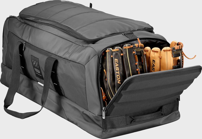 EASTON FLAGSHIP DUFFLE BAG