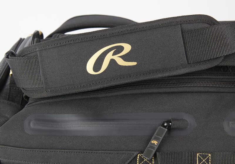 RAWLINGS GOLD COLLECTION DUFFLE BAG