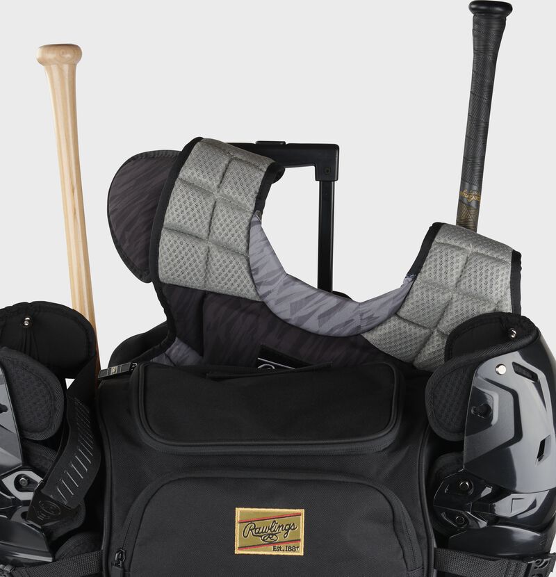 RAWLINGS GOLD COLLECTION WHEELED BAG