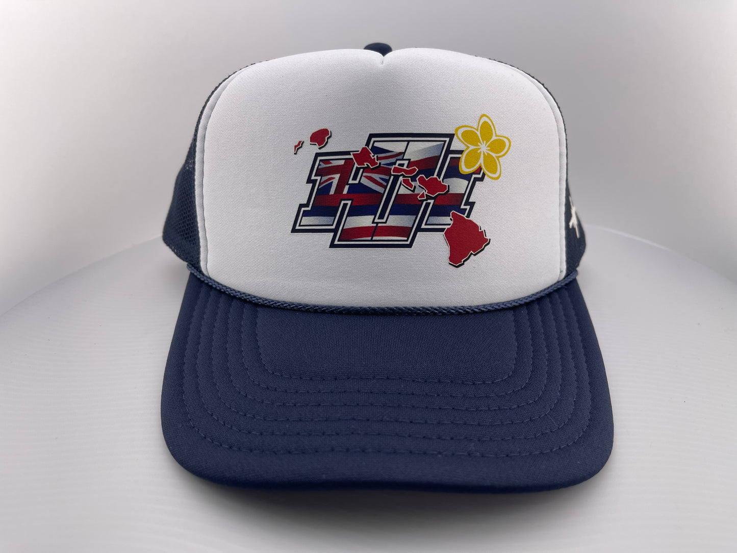 HH FLAG PLUMERIA TRUCKER