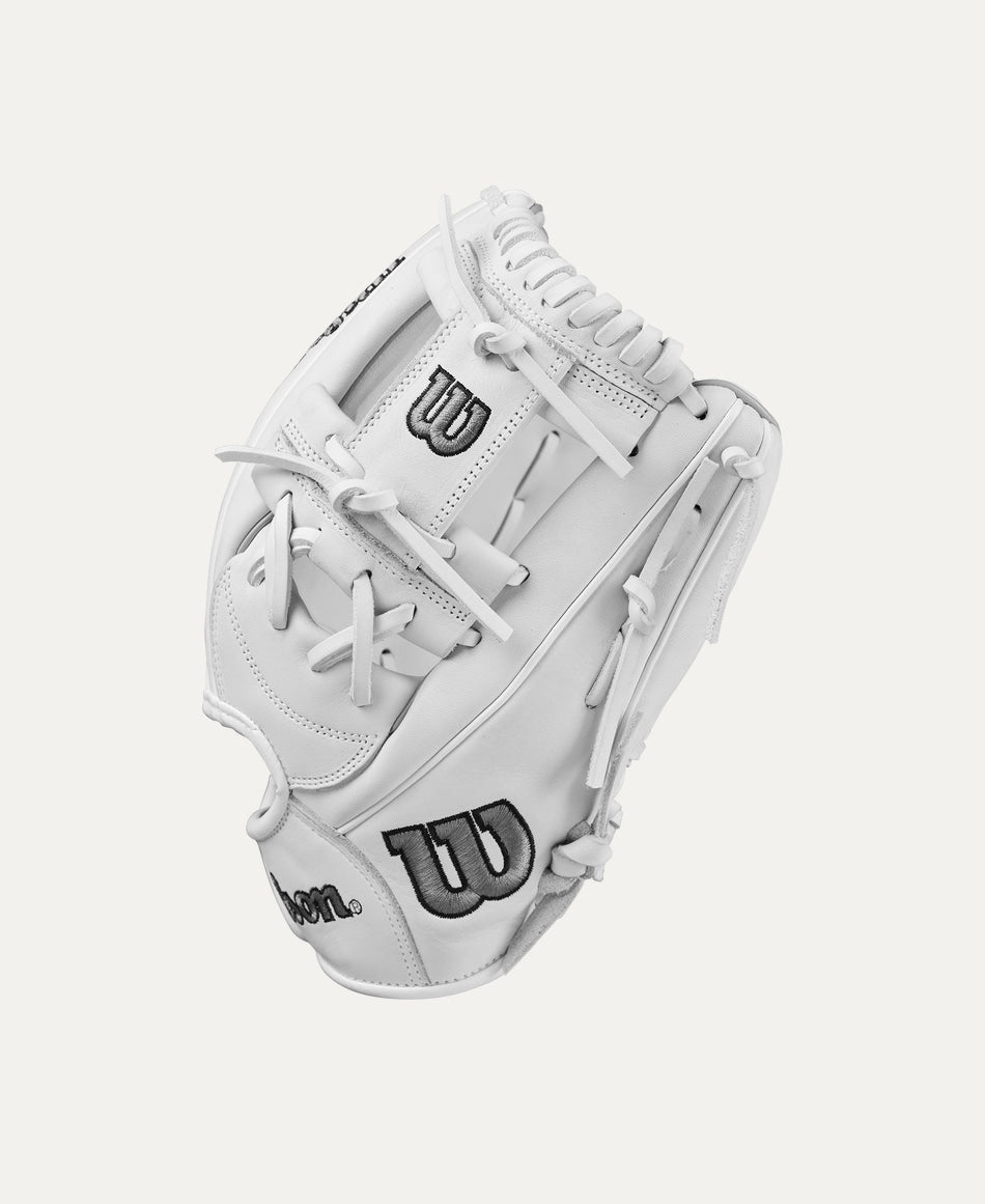 WILSON 2024-2025 A1000® H12 12” INFIELD FASTPITCH SOFTBALL GLOVE