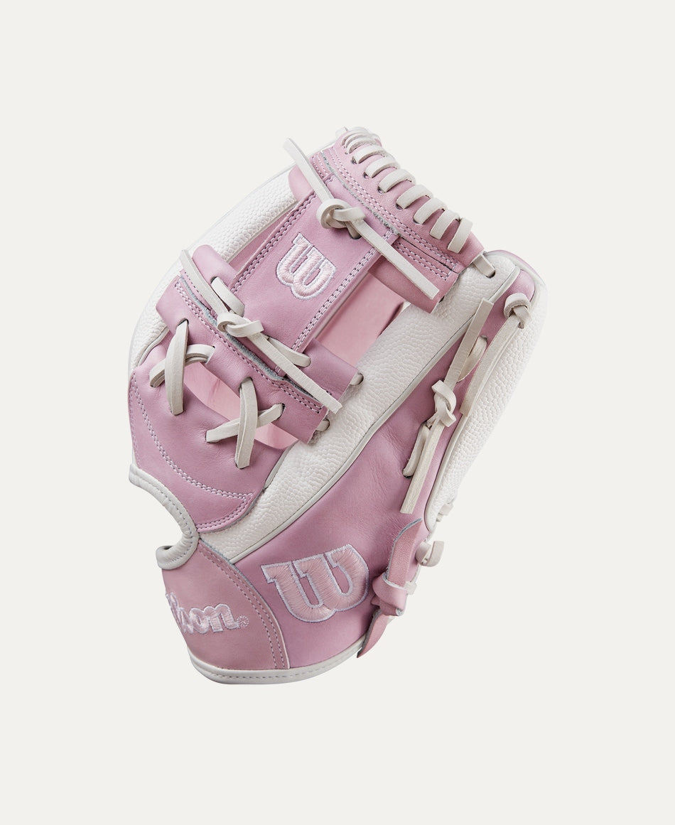 WILSON SPRING 2025 A2000® H12SS 12” INFIELD FASTPITCH SOFTBALL GLOVE