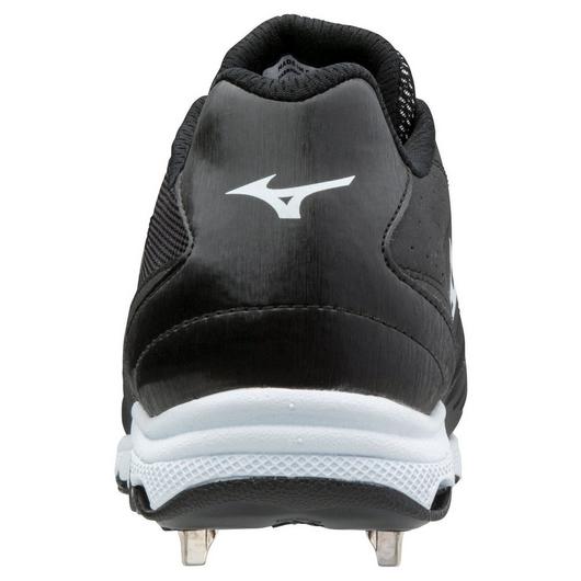 9-SPIKE ADVANCED SWEEP 4 LOW WOMENS METAL SOFTBALL CLEAT